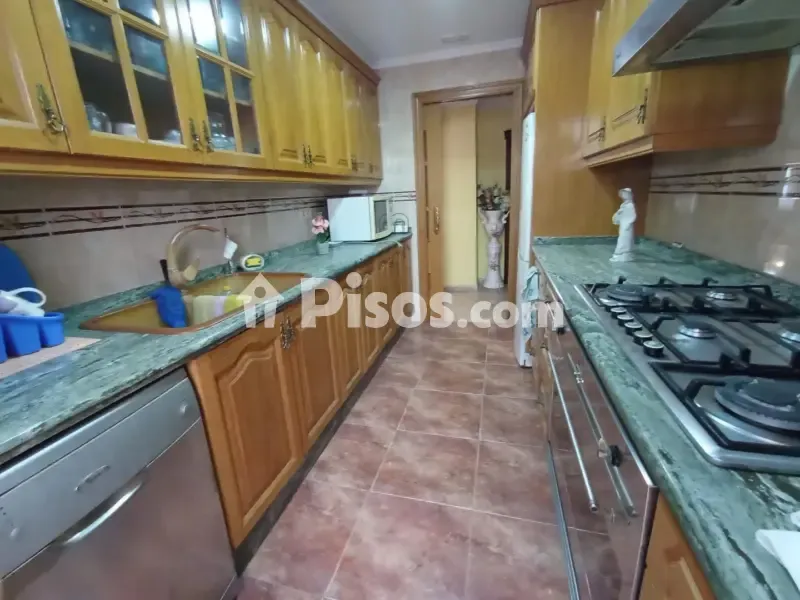 Köök - Ground Floor Flat with Balcony in San Marcelino