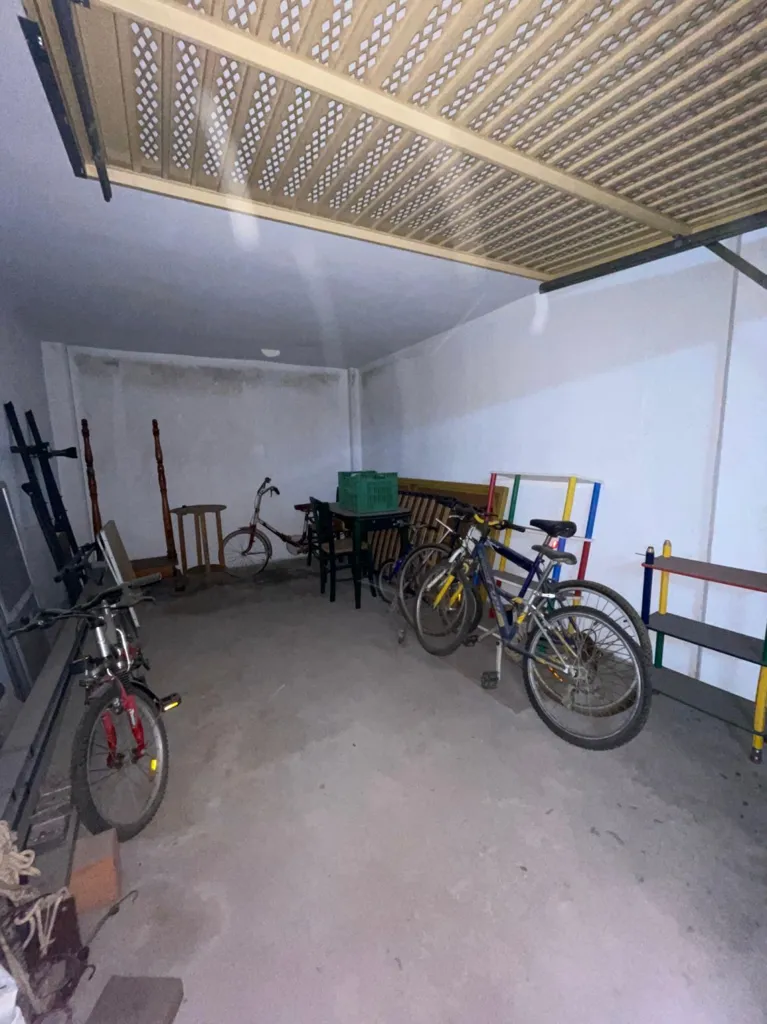 Garaaž - Garage in Port de Sagunt, Valencia