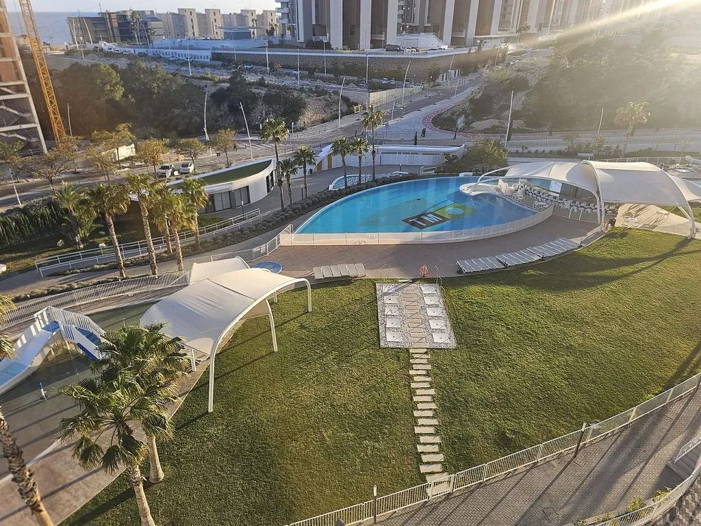 Õhuvaade - Seafront Apartment with Pool in Playa de Poniente