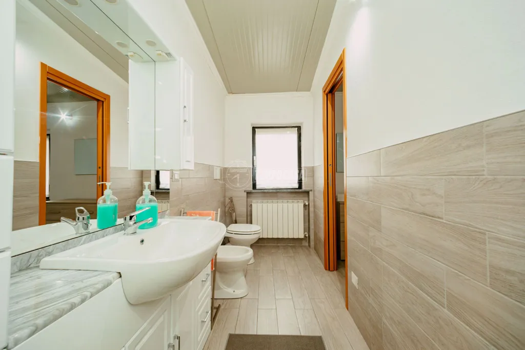 Salles de bain - Renovated House with Garden in Vigevano