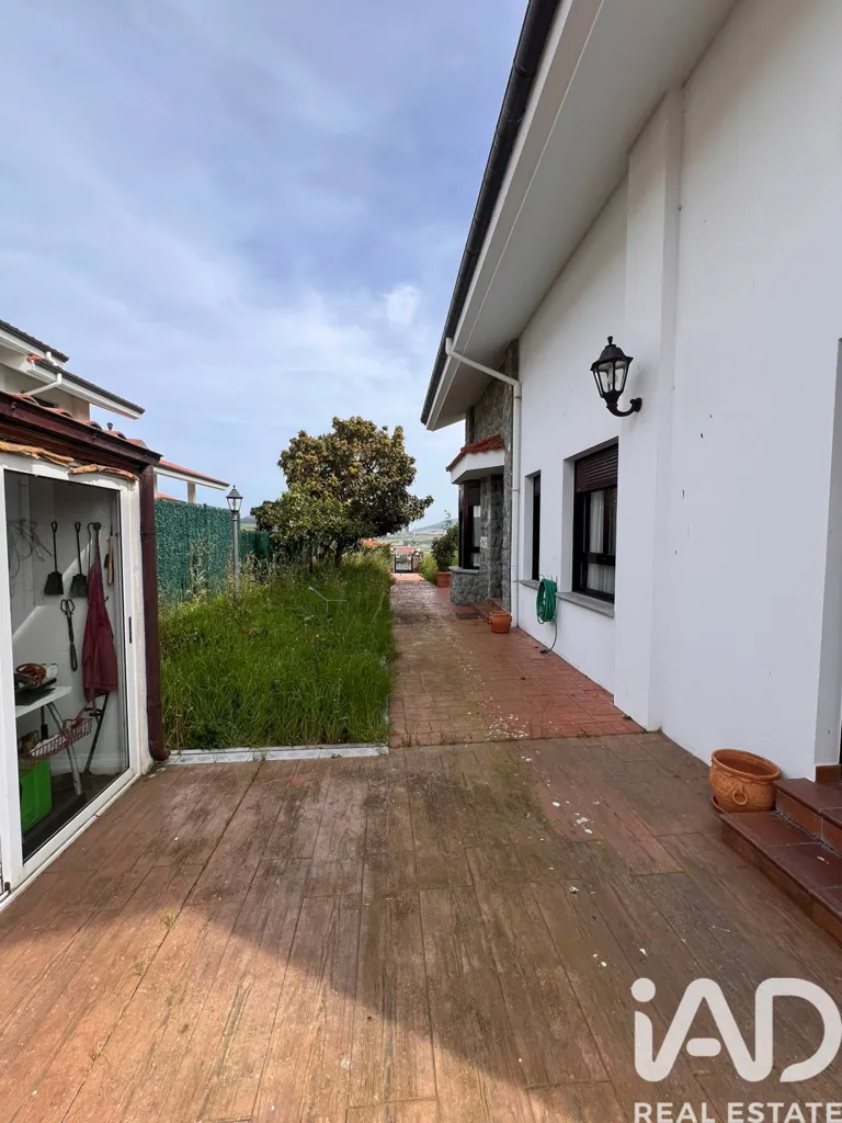 Aed - Chalet with Pool in Bareyo
