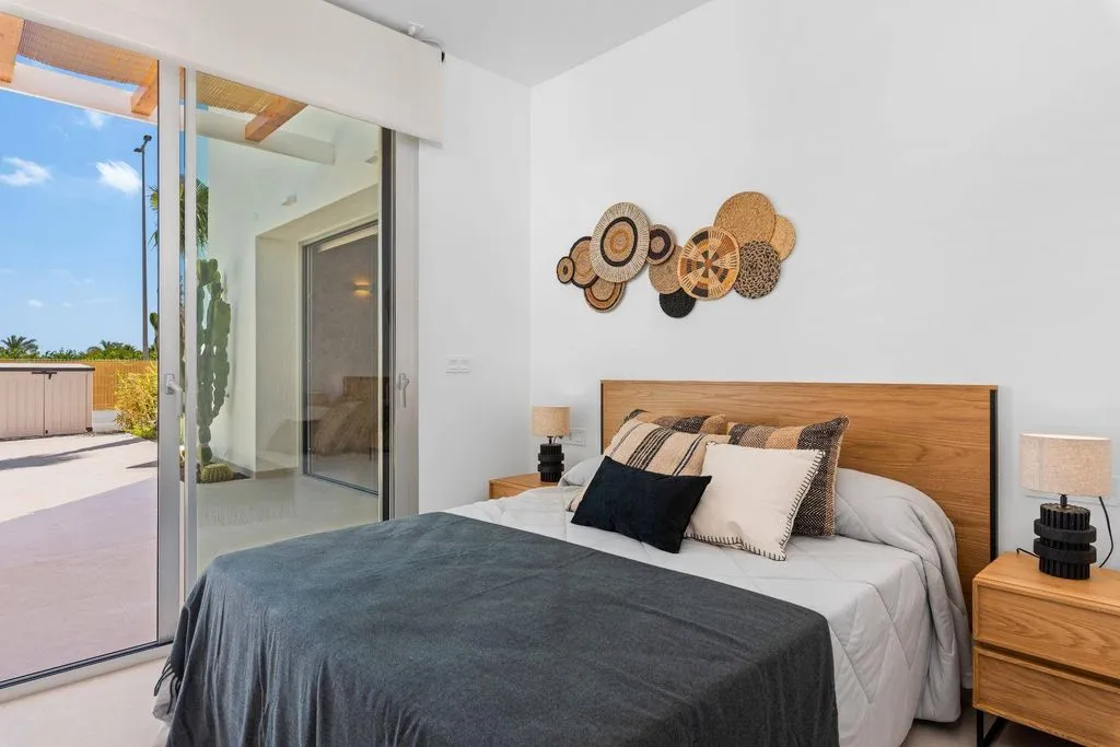 Magamistoad - Luxury Villa with Pool in Benijofar, Valencia