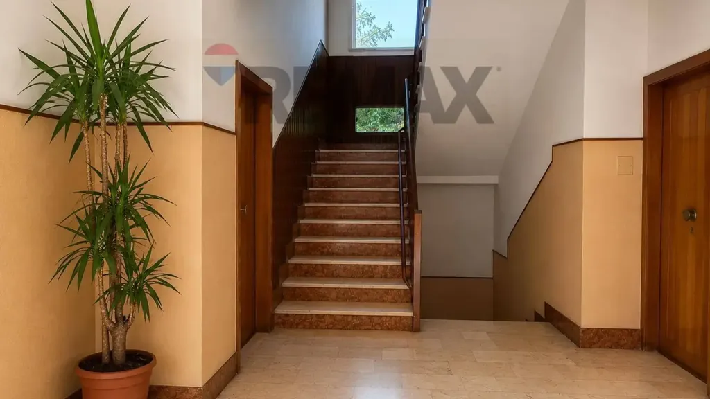 Appartement 5 pièces à IT