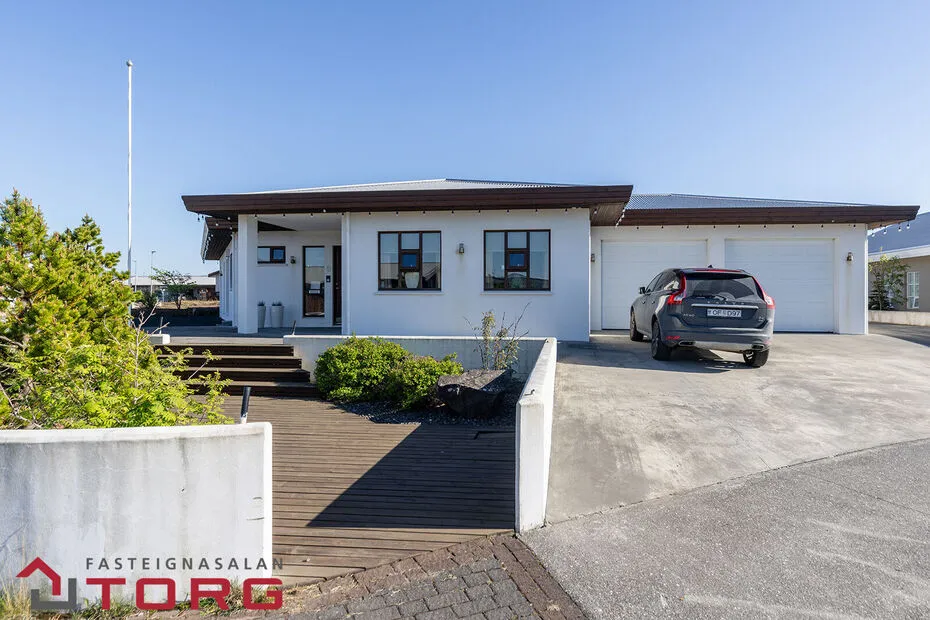 Maison 5 pièces à Hafnarfjörður
