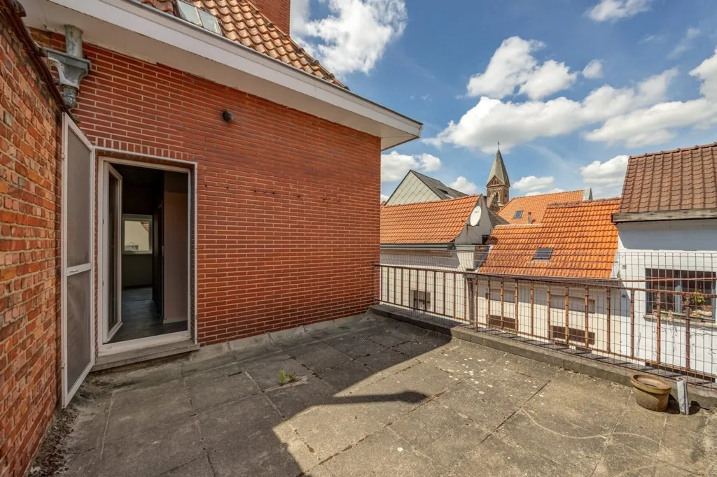 Balcon - Maison mixte avec potentiel commercial à Mechelen