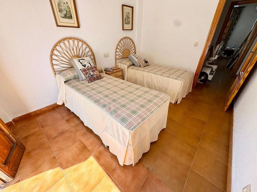Magamistoad - Semi-detached House with Balcony in Punta Umbría