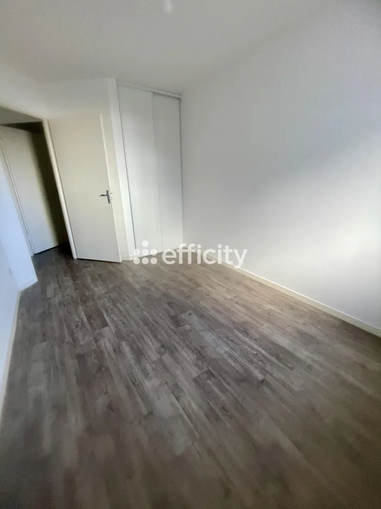 Magamistoad - Ground Floor Flat with Terrace in Nantes Centre