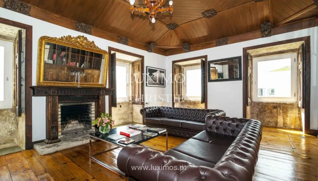 Elutuba - 5-Star Quinta with Vineyard Views in Douro Valley