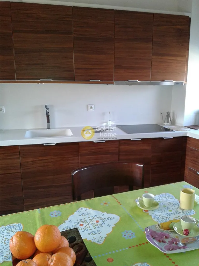 Cuisine - Commercial Building with Parking in Keratea Centre