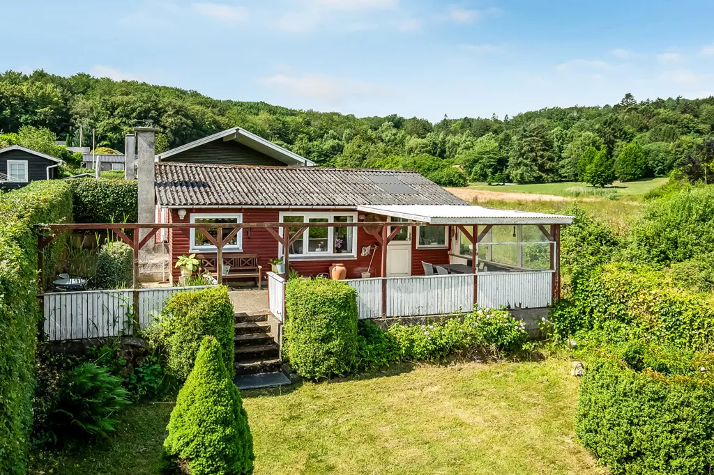 Jardín - Vacation Home with Waterfront View in Sellerup Strand