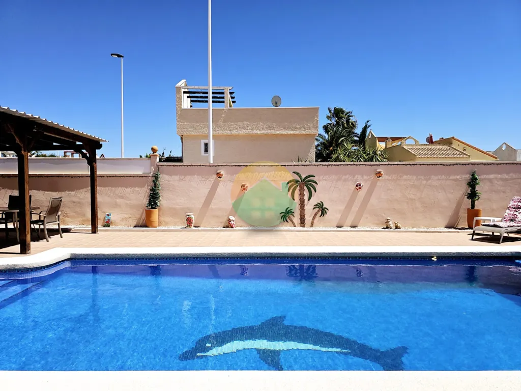 Bassein - Detached Villa with Pool in Camposol