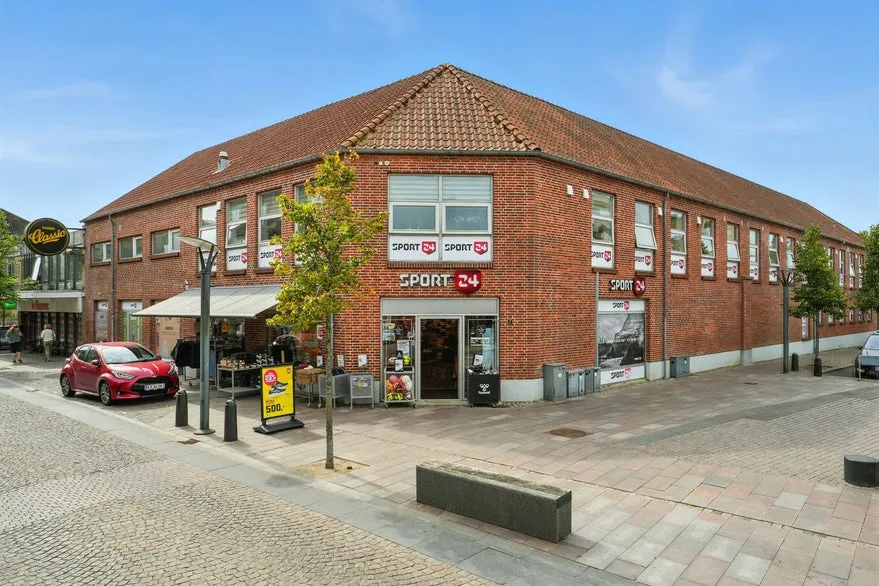 Extérieur - Mixed-Use Property with Retail in Grindsted