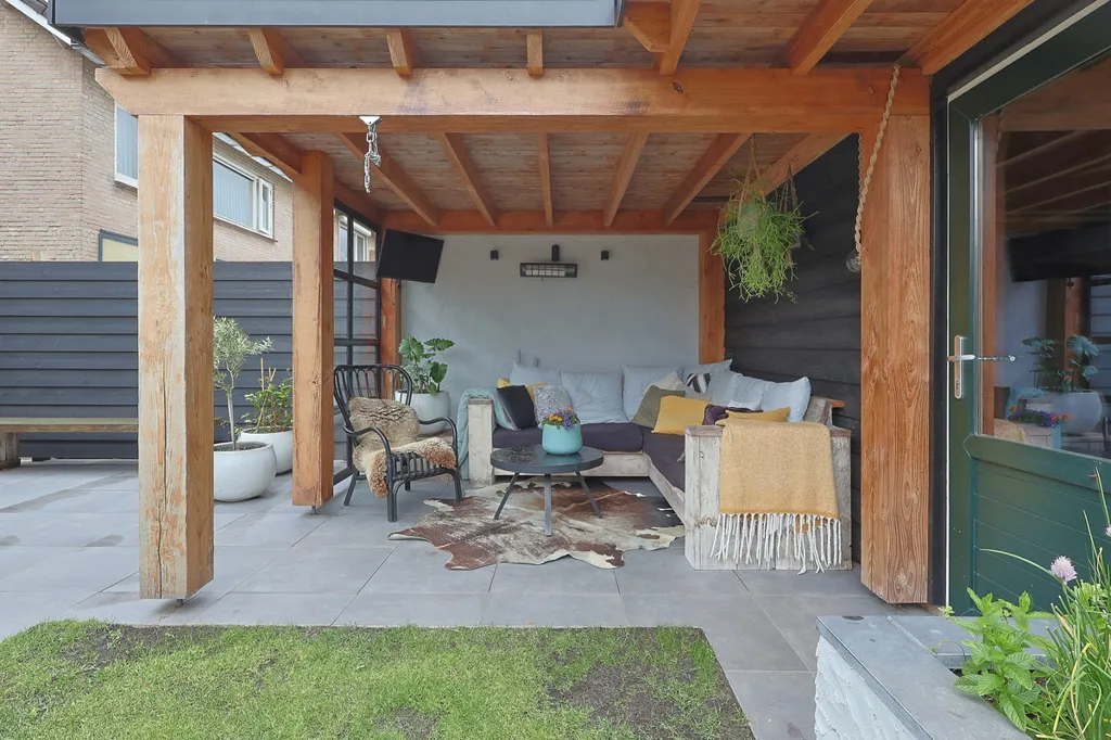 Terrace - Sustainable Two-Storey House in Liempde