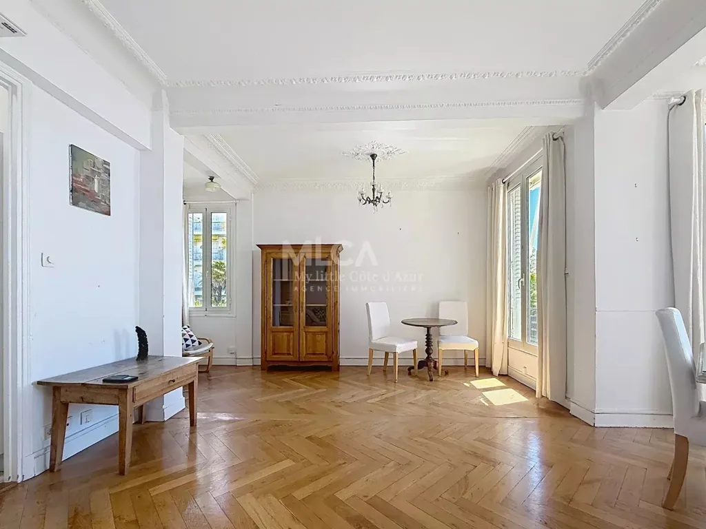 Soggiorno - Two-Bedroom Apartment with Sea View in Nice