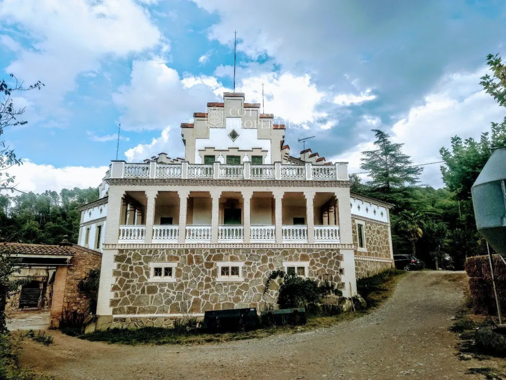 Extérieur - Masia with Modernist House in Avinyó