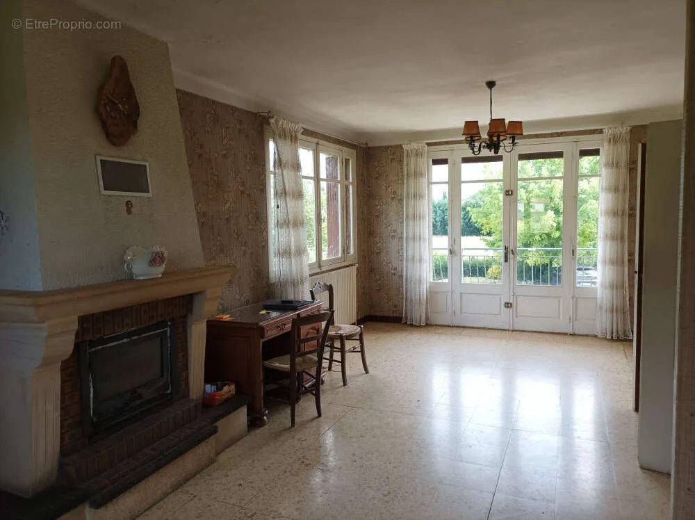 Maison 5 pièces à Duravel