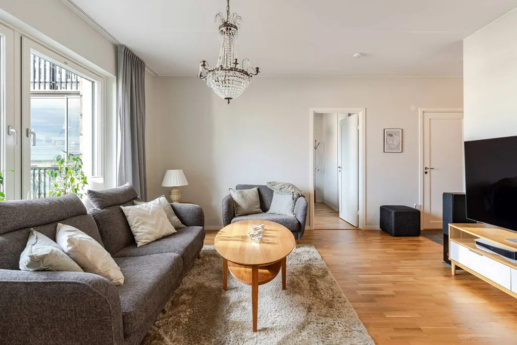 Elutuba - Apartment with Large Balcony in Östermalm