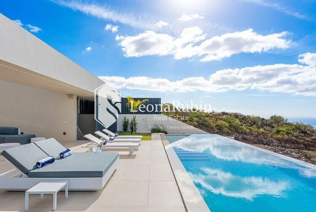 Bassein - Luxury Villa with Pool in Tenerife South