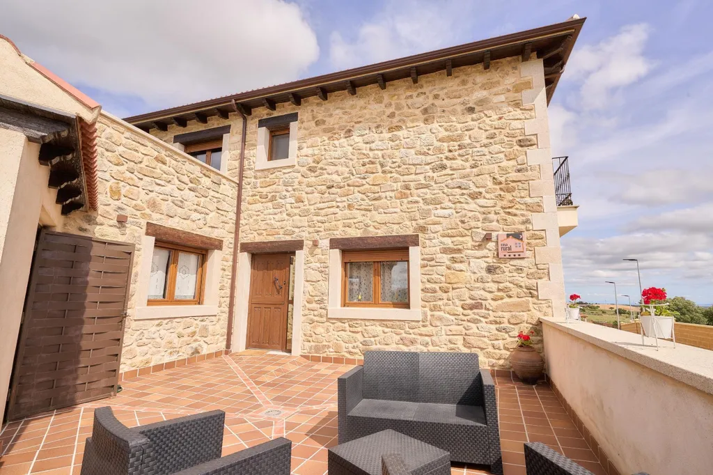 Terrasse - Rustic Chalet with Pool in Santiz