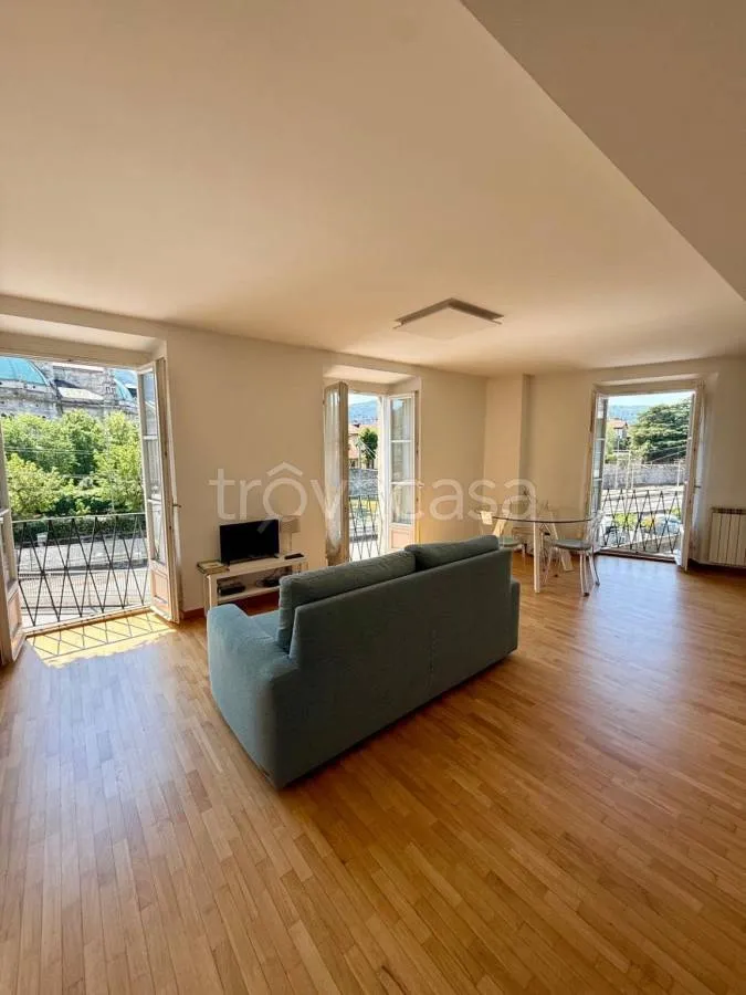 Séjour - Bright Studio Flat near Como Cathedral