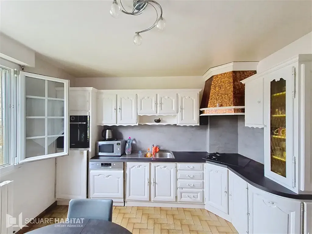 Maison 7 pièces à Yffiniac