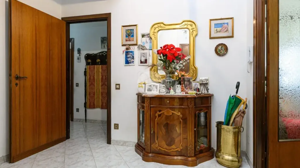 Entrée - 3-Bedroom Apartment with Terrace in Rome