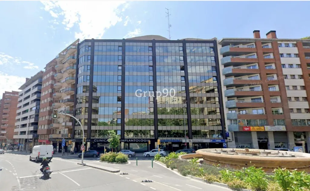 Välivaade - Office with Reception in Lleida's Euroforum
