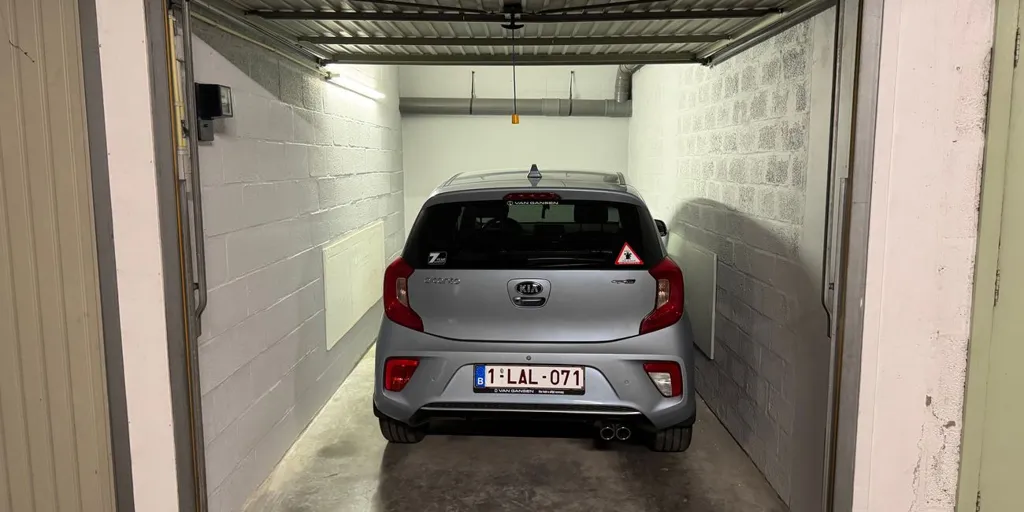 Garage - Appartement Nécessaire avec Terrasse à Middelkerke