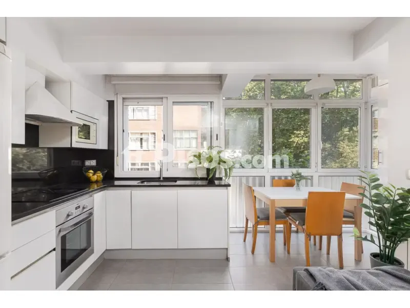 Cucina - Apartment with River Views in Amara Berri