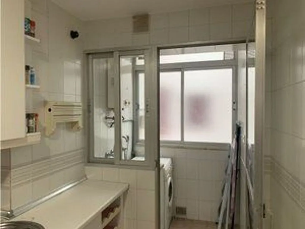 Salles de bain - Furnished Flat with Balcony in Granada