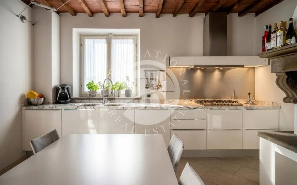 Cuisine - Luxury Villa with Pool in Pietrasanta, Tuscany