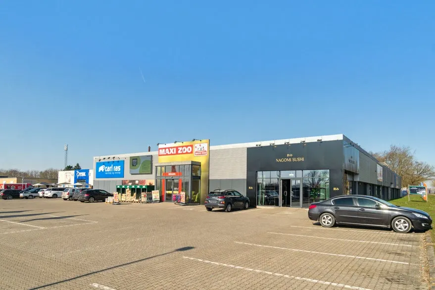 Välivaade - Commercial Property with Secure Tenancies in Randers