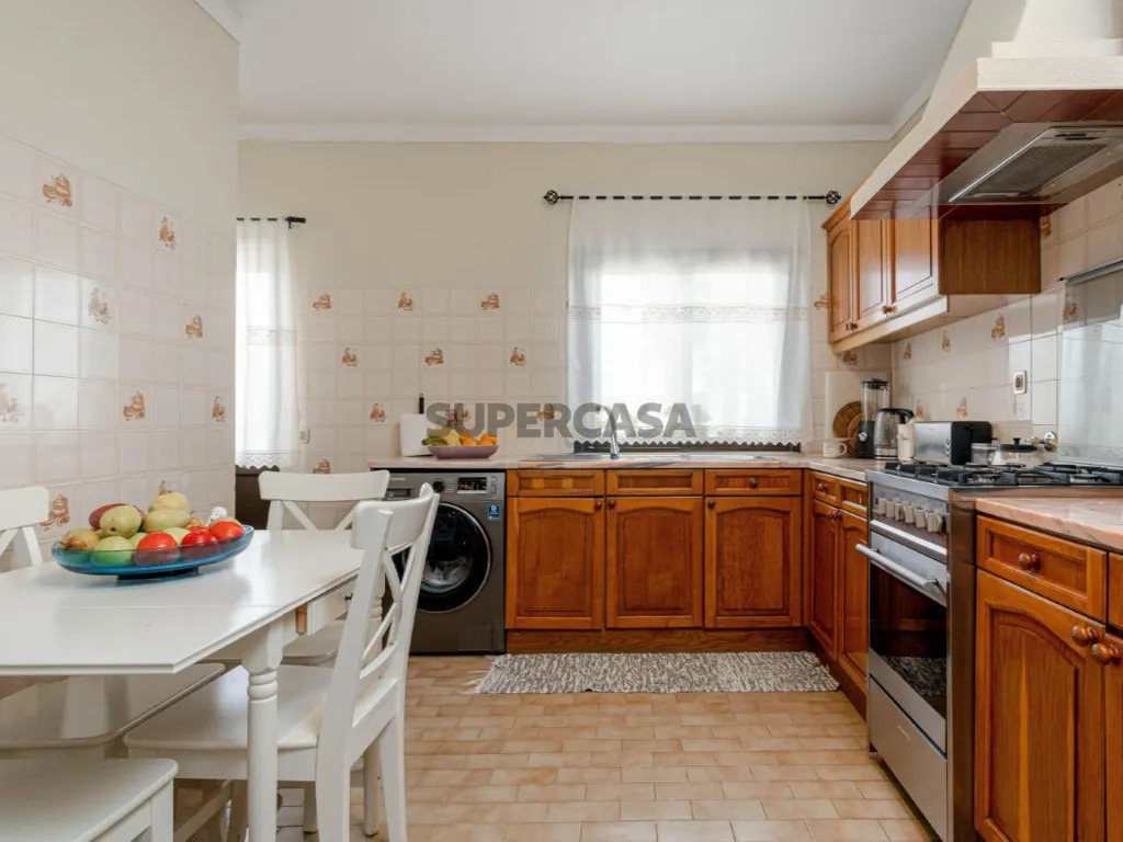 Cuisine - Luxury House with Restaurant in Albufeira