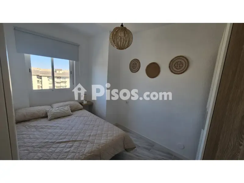 Magamistoad - Studio with New Kitchen on Ruiz Jiménez Avenue
