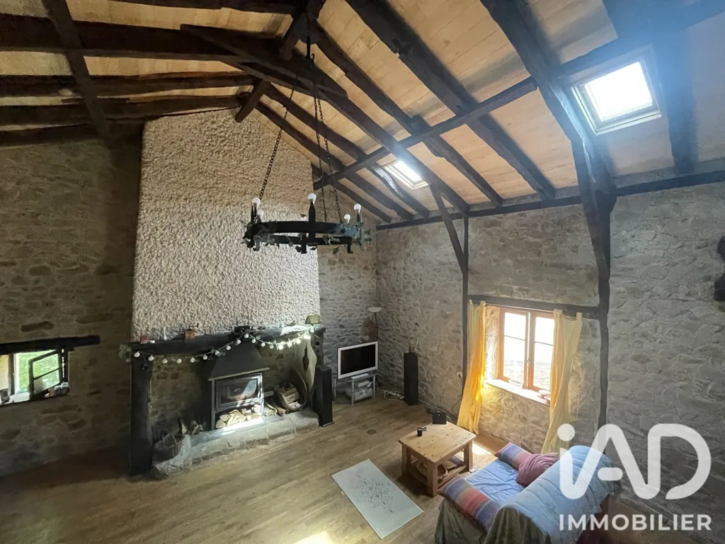 Elutuba - Country House with Pool in Lauresses