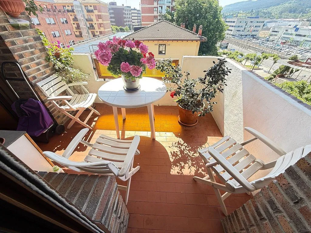 Rõdu - Apartment with Terrace in Derio Centre