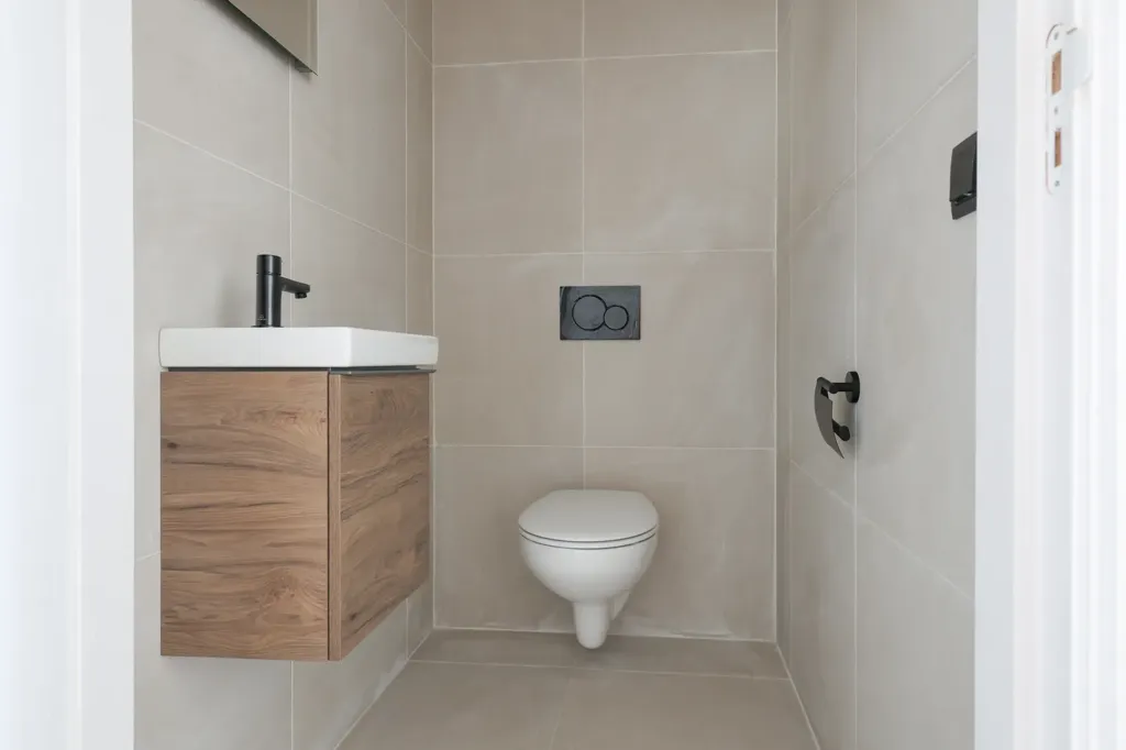Vannitoad - Modern Apartment with Balcony in Schinveld