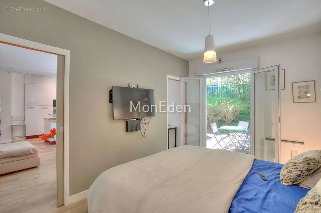 Magamistoad - 2-Bed Flat with Garden in Colombes