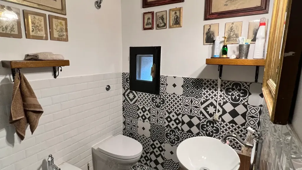 Vannitoad - Noble Apartment in Historic Castle, Morlupo