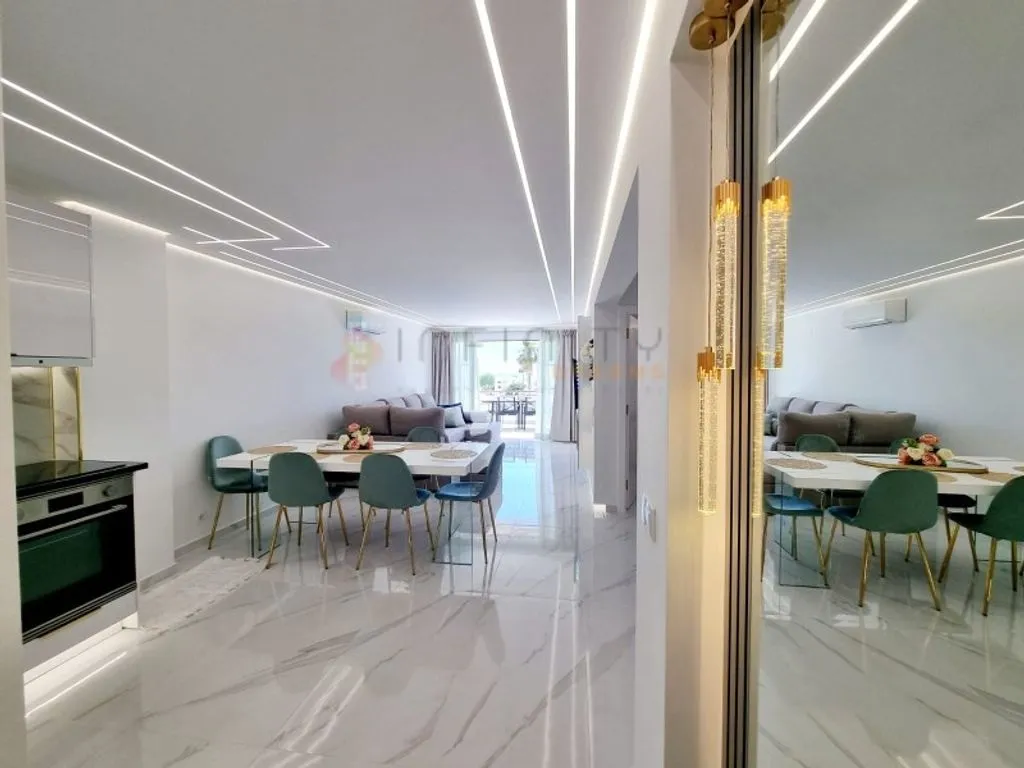 Salle à manger - Luxury Flat with Sea View in Montechoro, Albufeira
