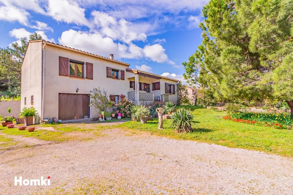Välivaade - Traditional Villa with Garden in Barbaira