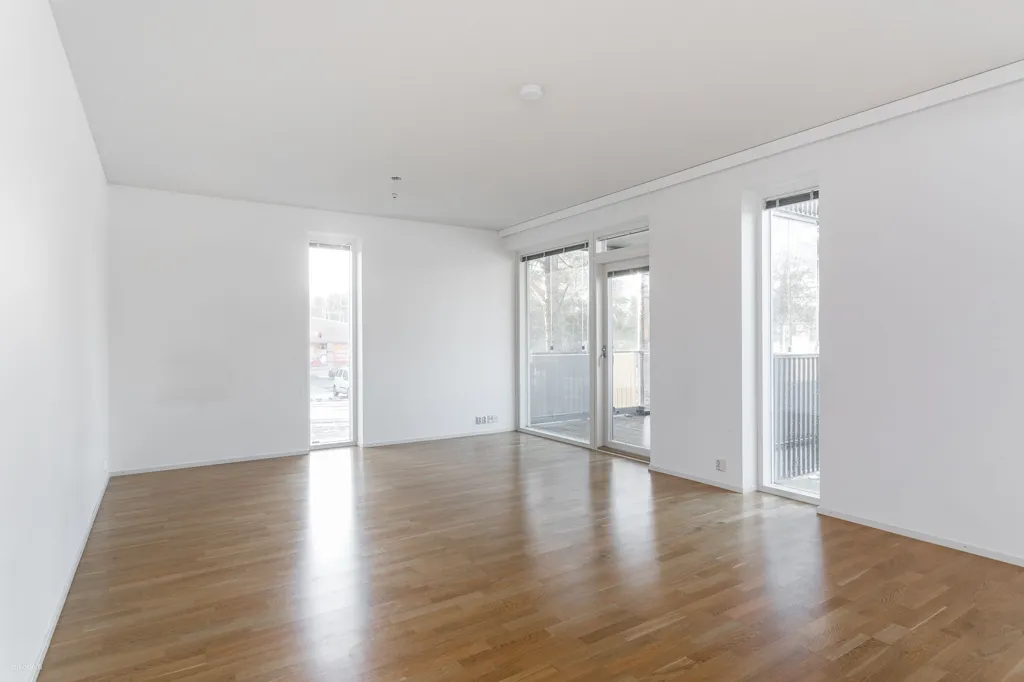Pièces - Modern Apartment with Balcony in Uusikaupunki