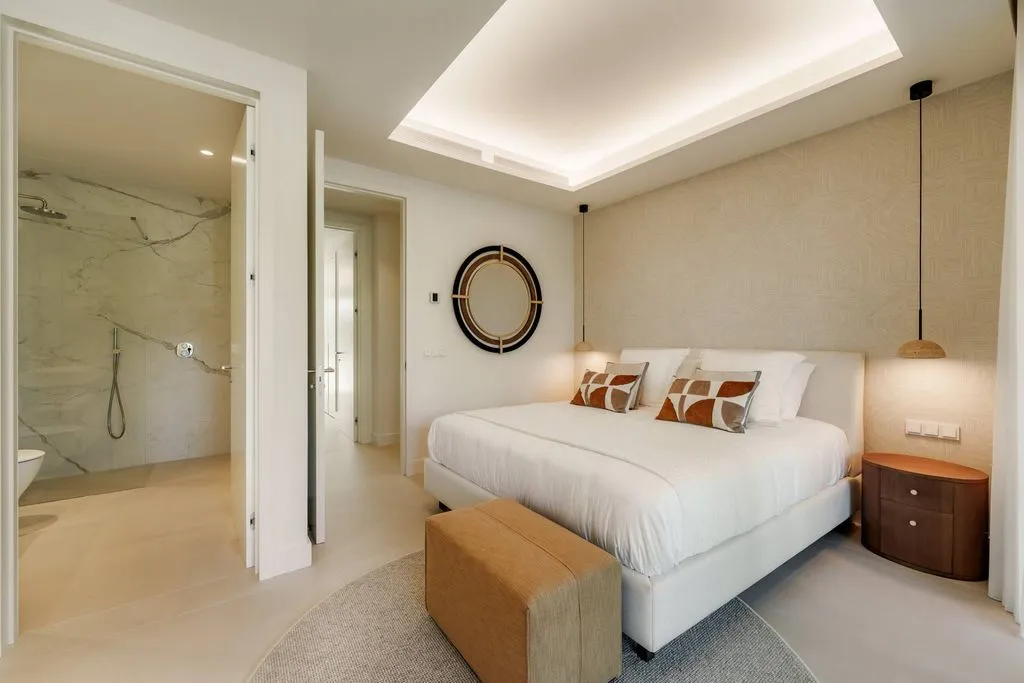 Magamistoad - Triplex with Rooftop Pool in Marbella Golden Mile