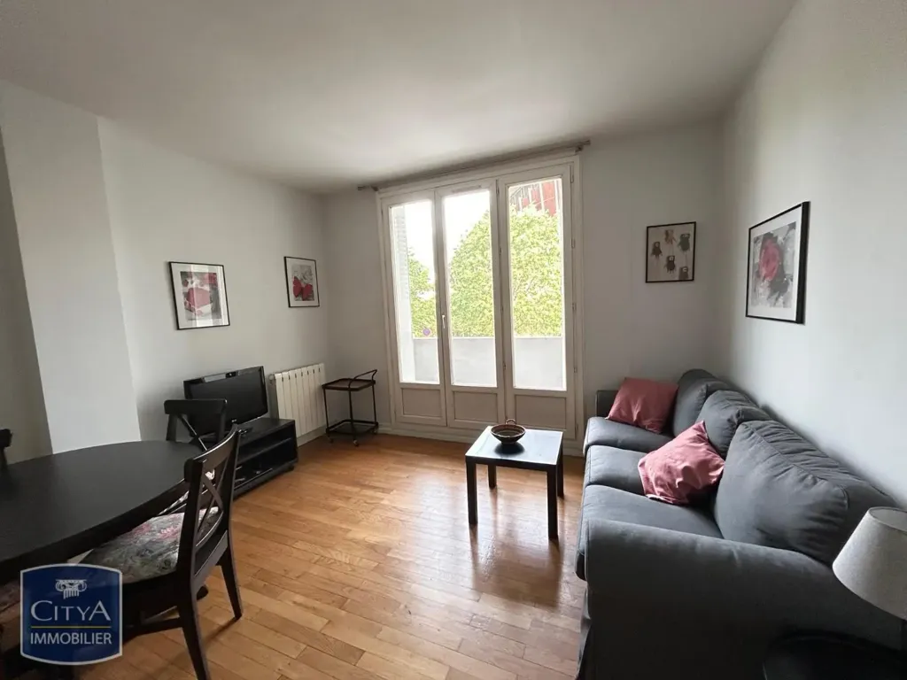 Séjour - Appartement Meublé avec Balcons à Grenoble