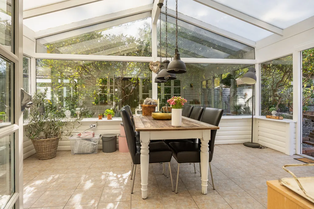 Terrasse - Fenced Villa with Garden in Dronningmølle
