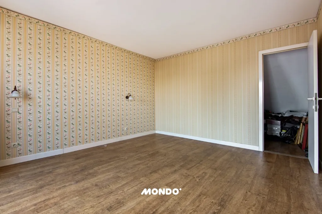 Pièces - Appartement Duplex avec Balcon au Cœur de Willebroek