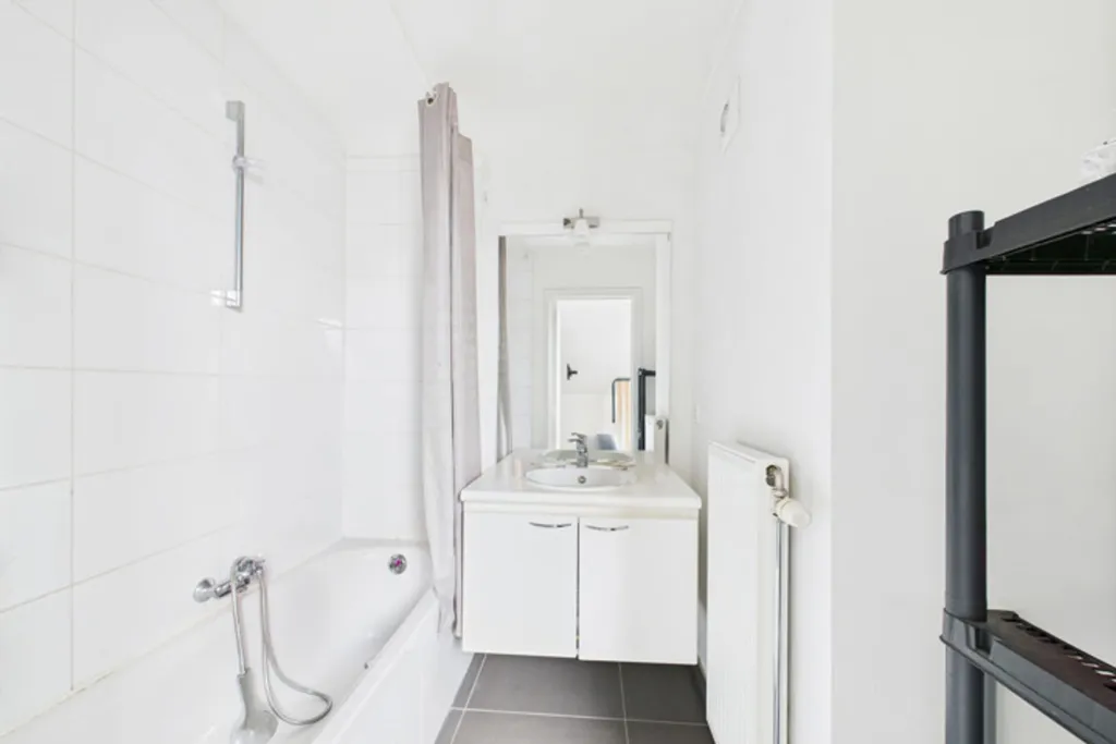 Salles de bain - Appartement Duplex avec Terrasse au Centre de Mouscron