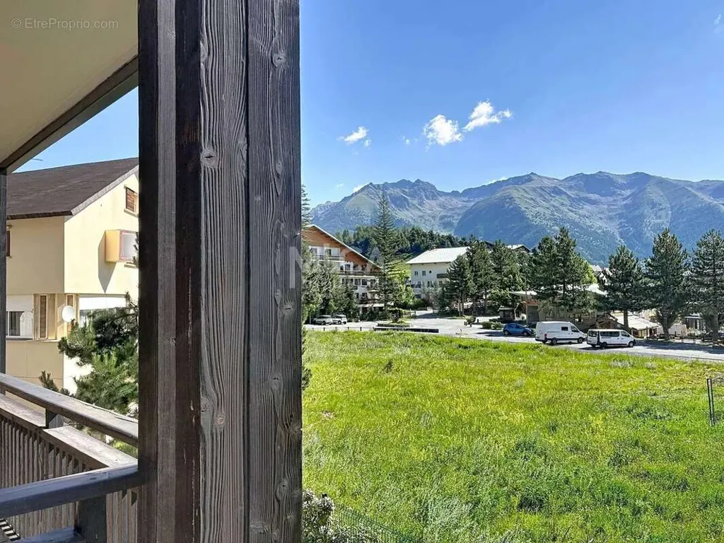 Balcone - 3-Bedroom Apartment with Ski Access in Auron