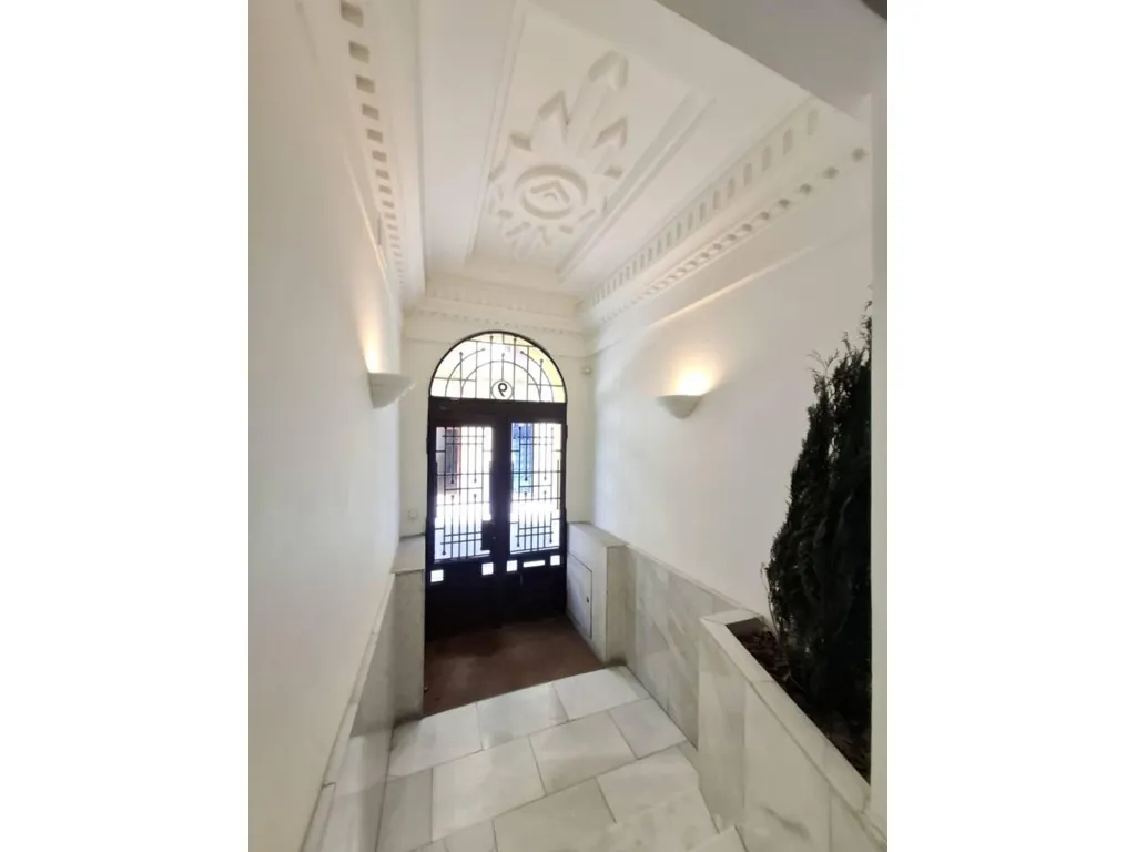 Entrée - Furnished Flat in University-Malasaña, Madrid