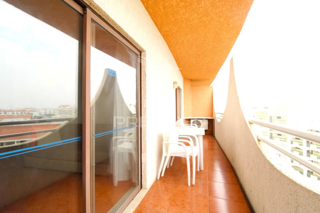 Balcon - T1 Apartment with Balcony in Albufeira